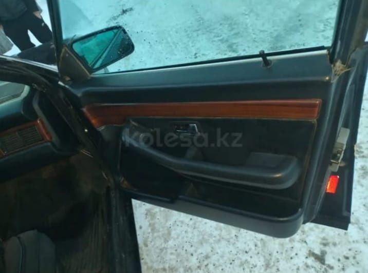 Продаю Ауди 100 год выпуска 1990