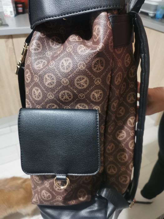 Vând Rucsac Carlo Colucci