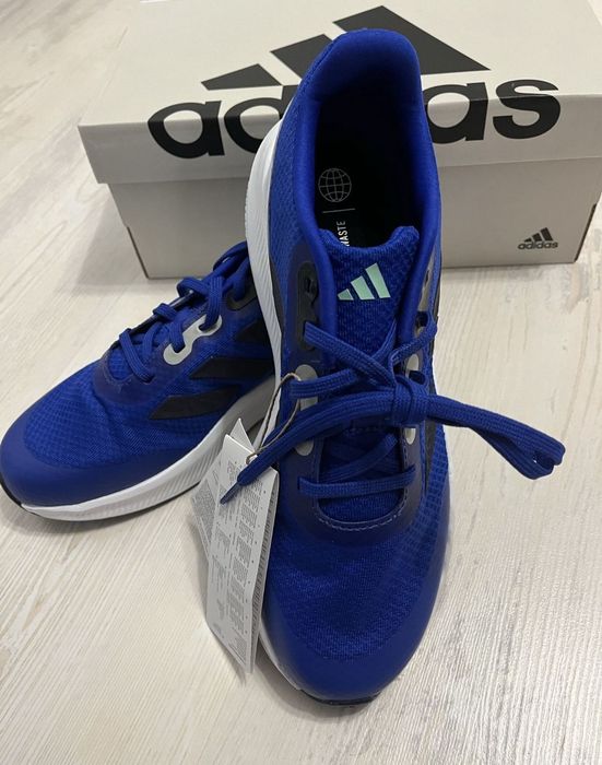Маратонки Adidas