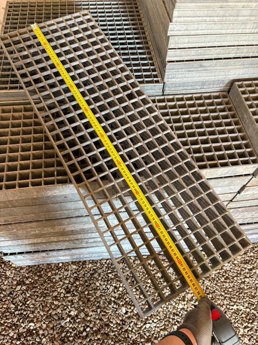 Vănd Trepte zincate stil Gretar pentru Scară metalice