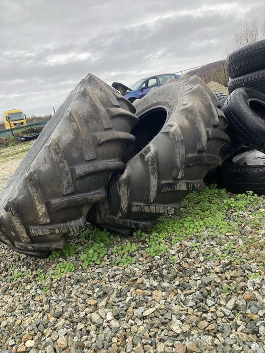 Cauciucuri tractor 14.9 r24