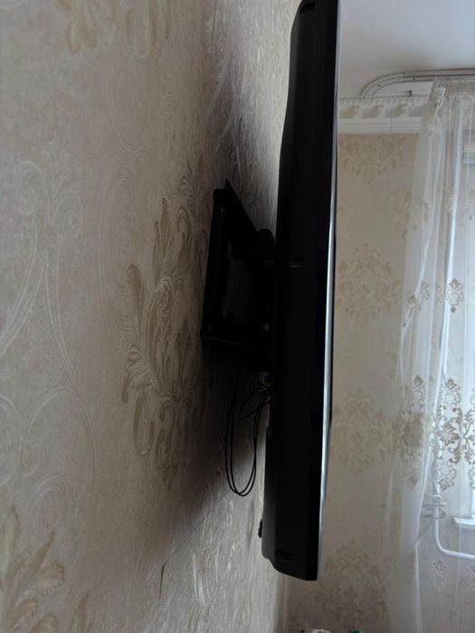 Телевизор LG качественный