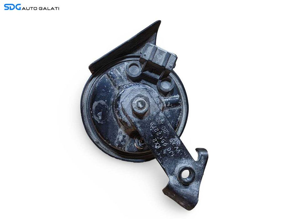 Claxon Low Volkswagen Golf 4 1998 - 2004 Cod 3B0951221B [N6359]