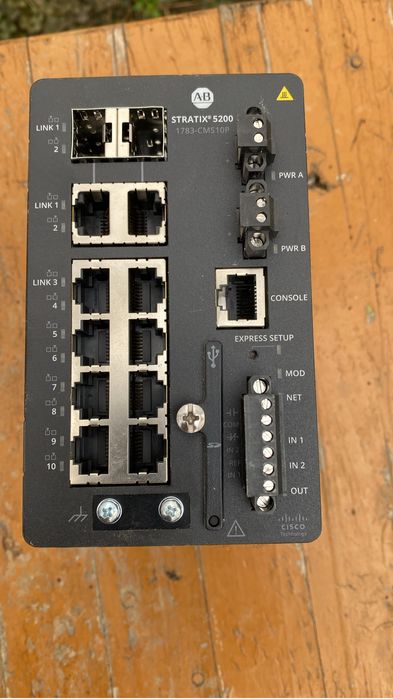 Vand , Allen Bradley Stratix 5200 model 1783-CMS10P,