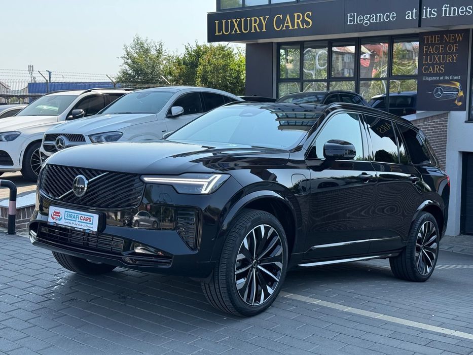 Volvo XC 90 New Model / Panoramic / Suspensie aer / 360° / H&K