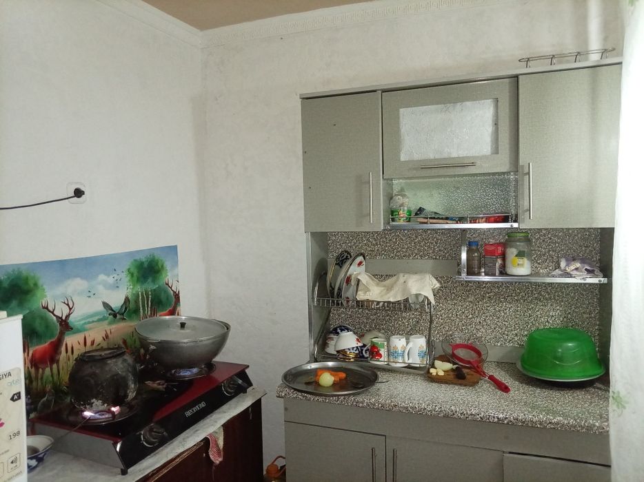 Уй сотилади 18000 Бука