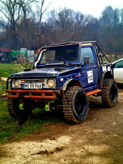 Samurai off road 1.9td modificat ...merita vazut super pret cu acte