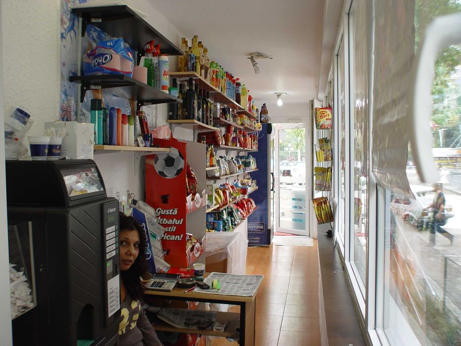 Inchiriez Spatiu Comercial Militari Lujerului Sect. 6 Bucuresti