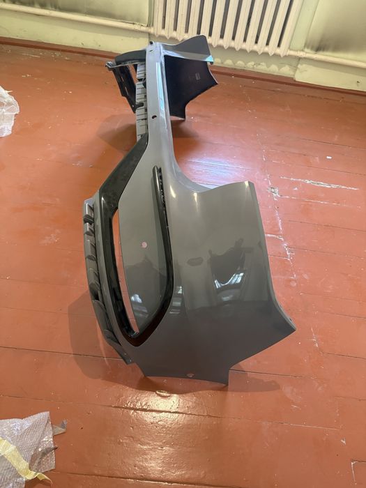 Продам бампер от Han BYD 2025