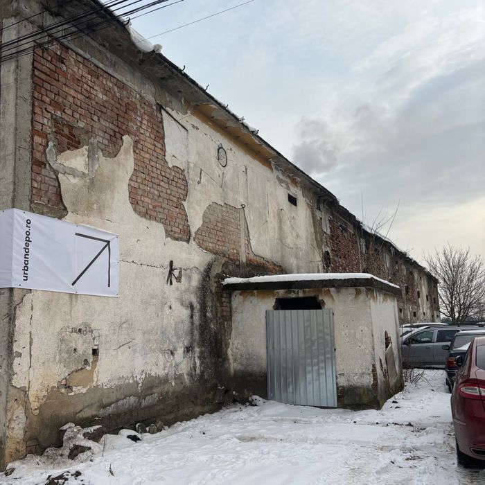 Hală industrială de închiriat (perioada fără chirie)