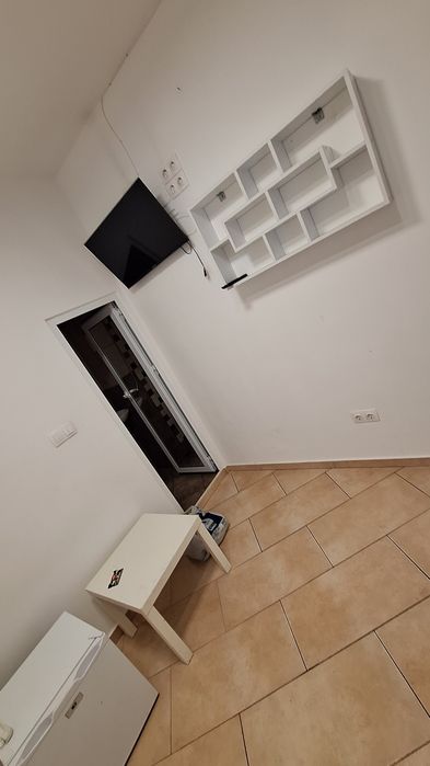 Дава се под наем  в София, Банишора - 15 кв.м за 280.5 € - Снимка #2