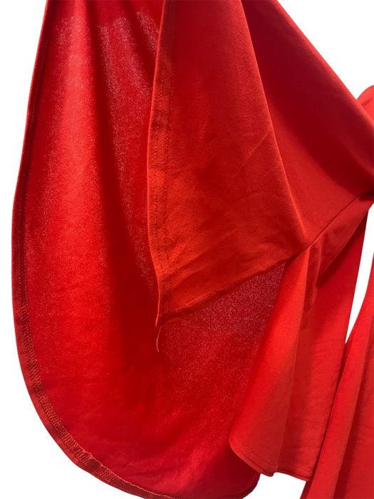 Rochie elegantă, cu umerii goi și mâneci evazate, M, fara defecte