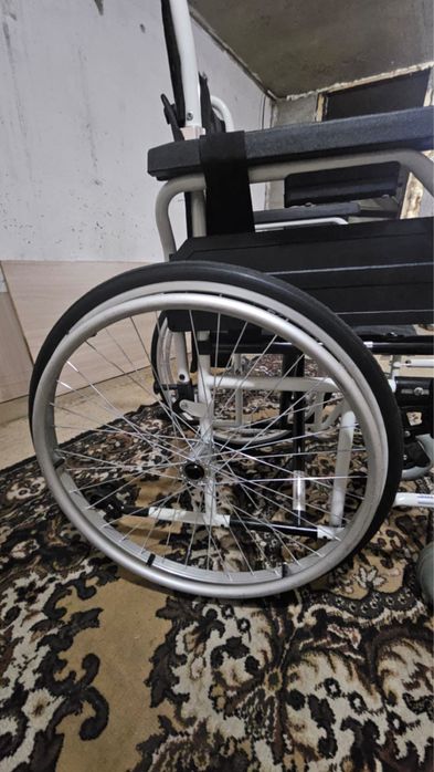 коляска инвалидная
