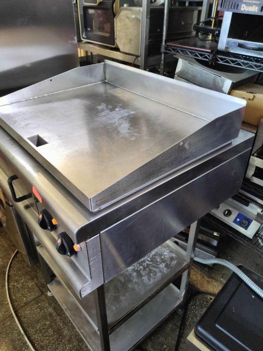 Плоча електрическа MKN