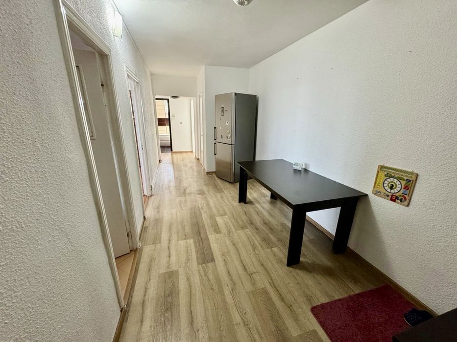 Apartament 3 camere – 81 mp – Central, Focșani