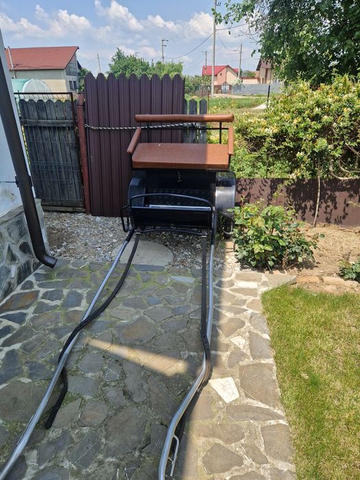 Vând șaretă cai adusă din Germania