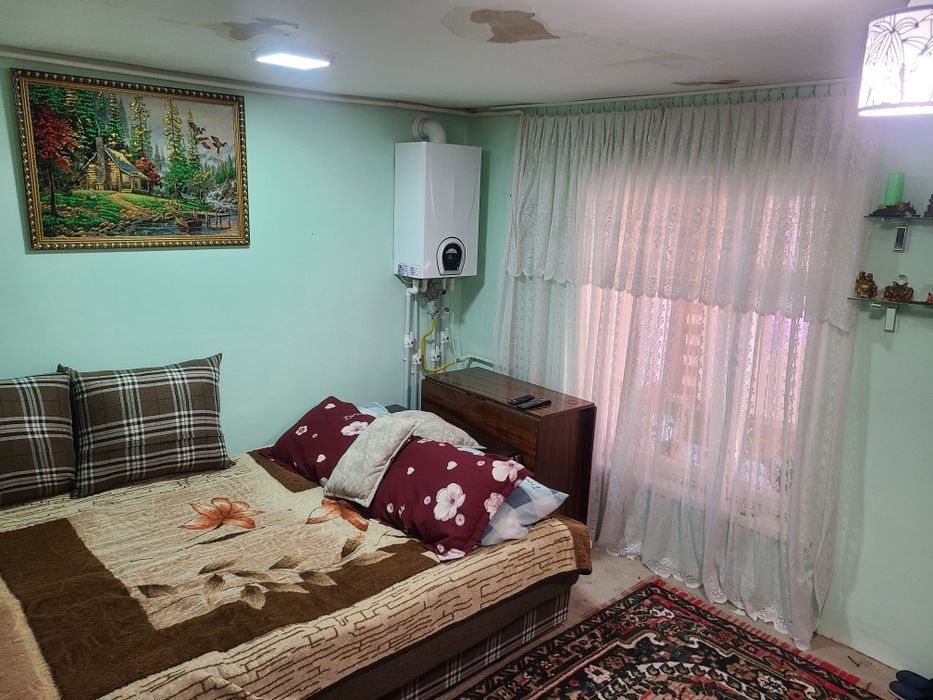 город Чирчик , троецк