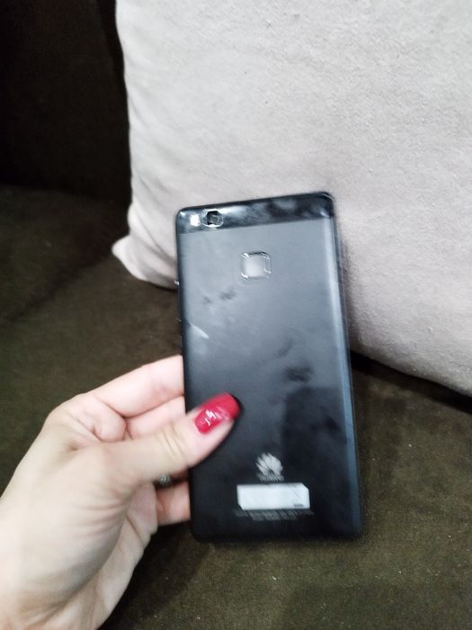 Телефон Huawei p9 lite