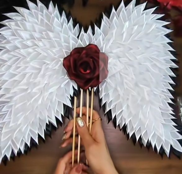 Розы из атласных ленты ручная работа одна роза 12000