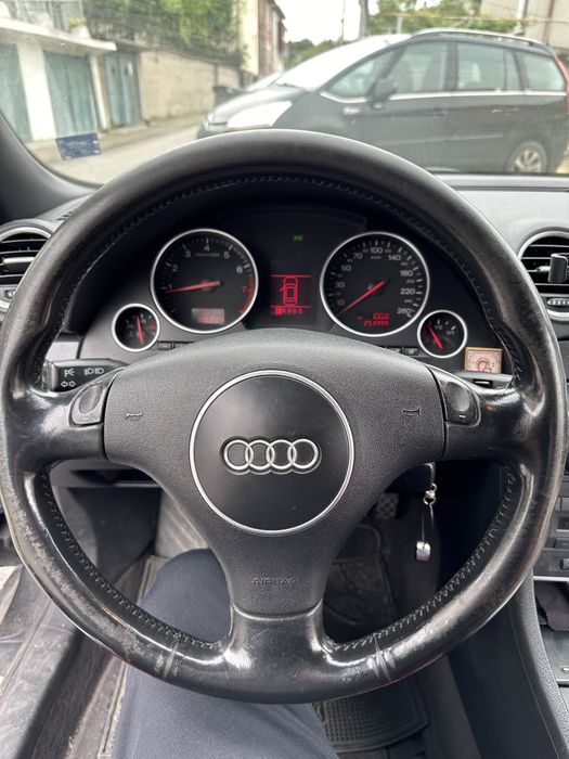 АУДИ А4 КАБРИО 1,8Т 163 к.с