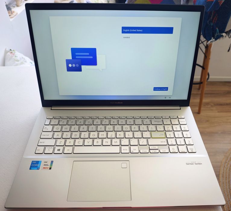 Laptop ASUS VivoBook S15 i5 Gen11 / Iris Xe / SSD / Full HD – stare foarte bună