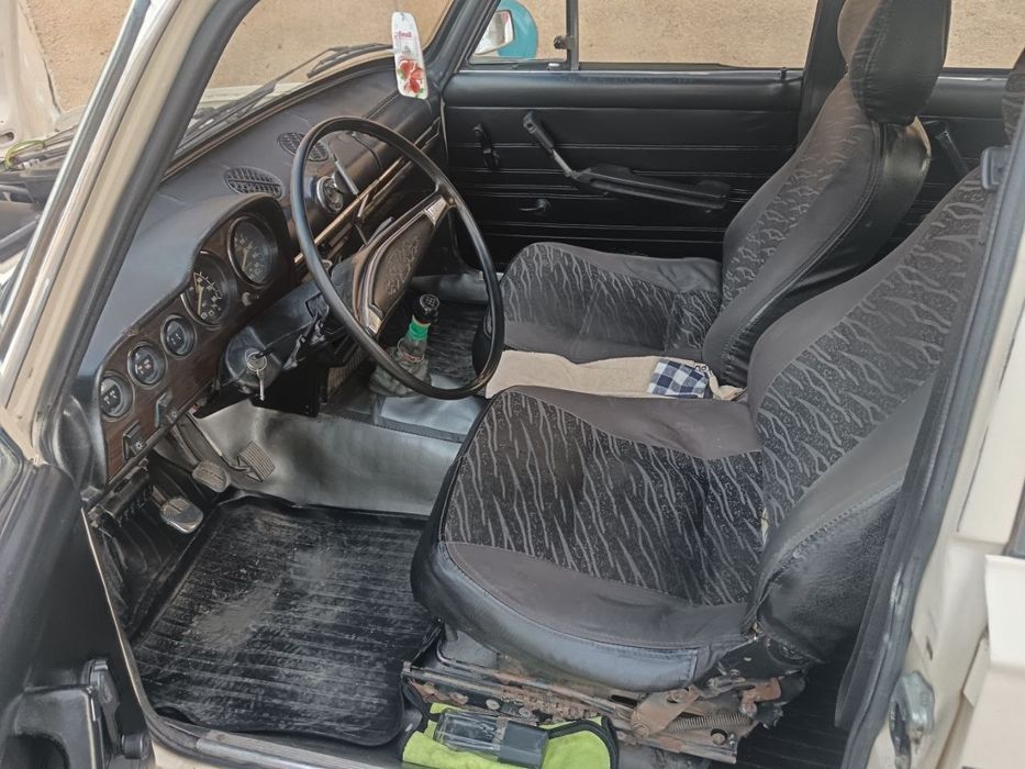 Vaz 2106 sotiladi yoki arendaga beriladi