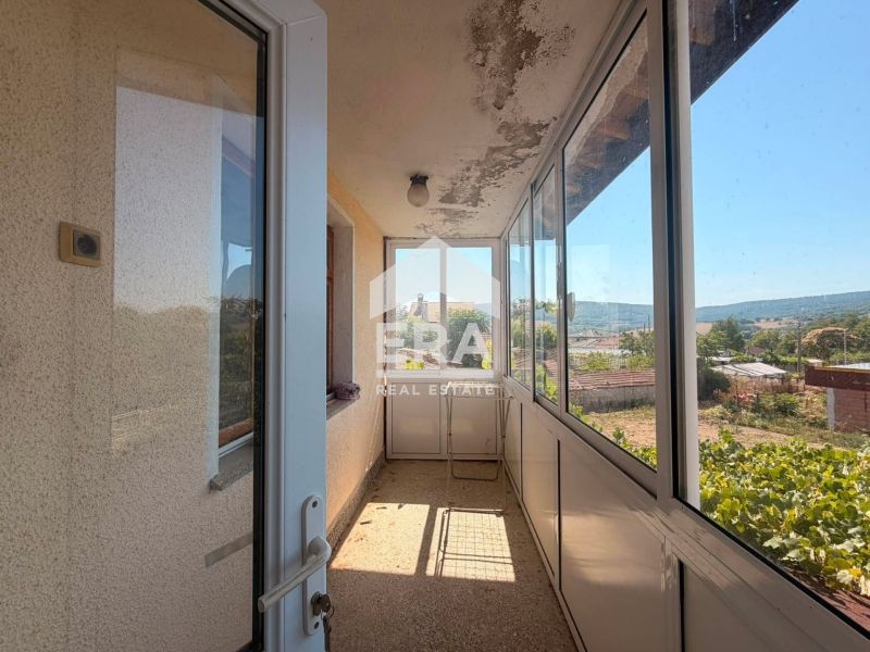 Продава се Къща в с. Осеново, Област Варна - 168 кв.м за 917 €/кв.м - Снимка #11