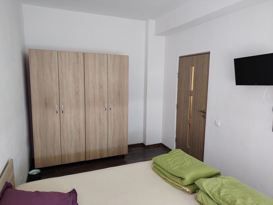 Închiriez apartament 3 camere ARED UTA
