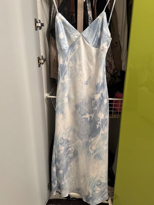 Bershka синя рокля