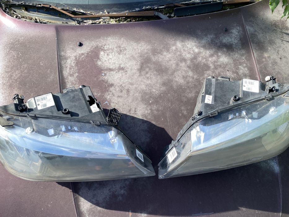 Far BMW X3 F25 2011 - 2014 faruri Stanga dreapta xenon