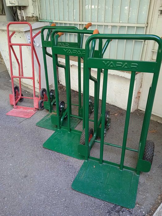 Транспортни колички под наем