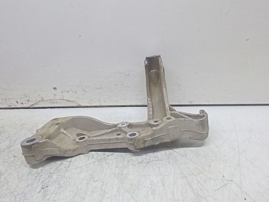 Brat suspensie stanga fata 1k0199295E Volkswagen Golf 6 (2008 - 2015) 1.4 benzina CGGA