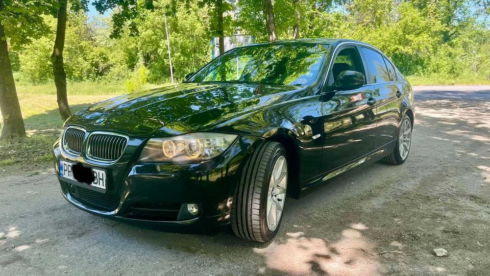 BMW 330 xdrive 2009 г.
