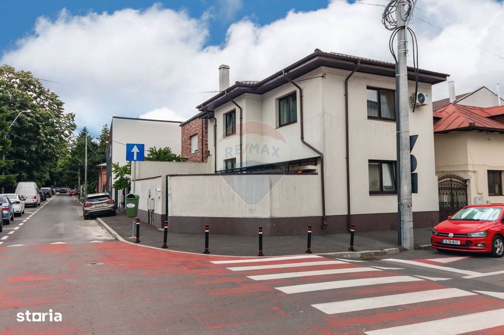 Casă / Vilă cu 5 camere de vanzare în zona Domenii, langa metrou
