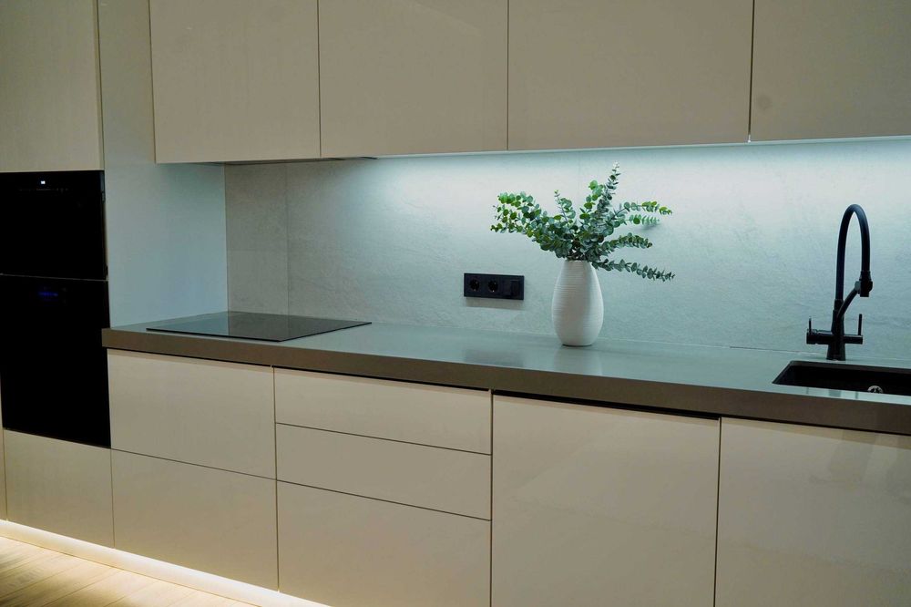 ПРОДАЕТСЯ 3/5/10 НОВОСТРОЙКА  ЖК Мирабад Авенью 3 линия Сквозная