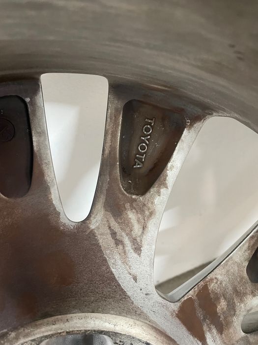 Джанти за TOYOTA RAF4 2015г