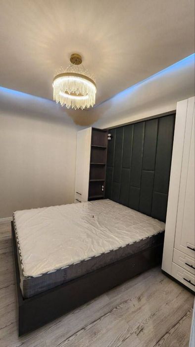 Продается 3 ком. Квартира в полуподвале в Мархабо площадью 78 кв.м.