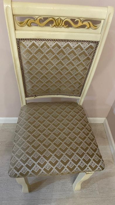 Стулья в отличном состоянии