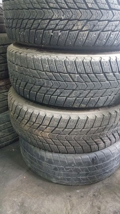 Автошины на авто