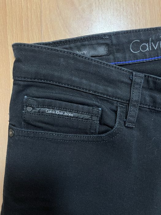 Calvin Klein Skinny Stay Black размер W33