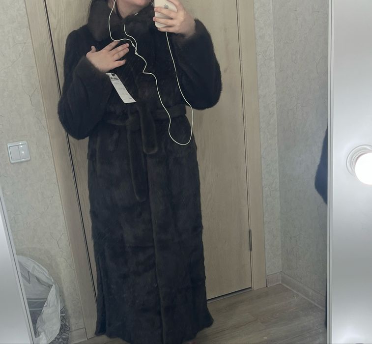 Норковая шуба новая 100тыс