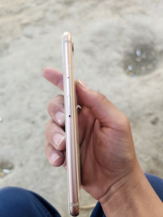 Iphone 8 ekran orginal batareya radnoy , yomkis 61 telefon ochilmagan