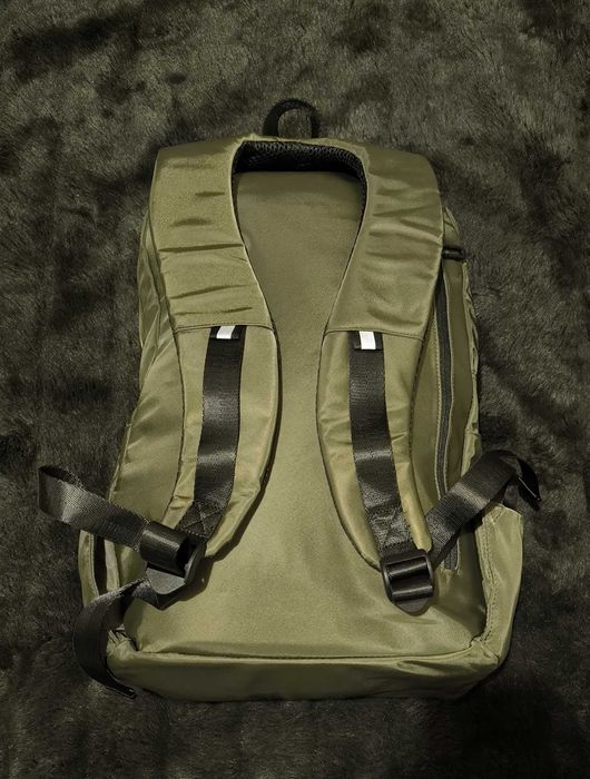 Раница за лаптоп 15.6" - Нова