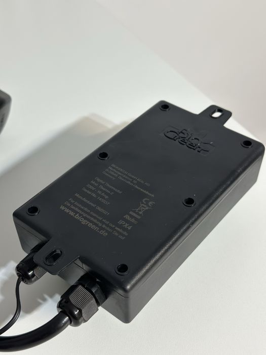 Termostat Digital BioGarden Thermo 2 Pentru Control Temperatura Sere Solarii Verde La cutie Nou Sonda Temperatura