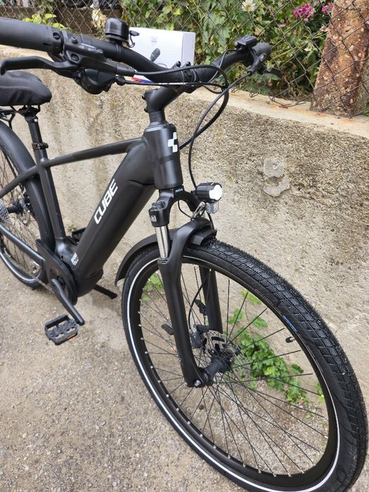 Електрически Cube touring 29 цола L размер Bosch Smart system  1000км