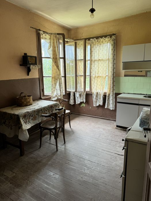 Продава се Къща в с. Драговищица, Област Кюстендил - 80 кв.м за 332 €/кв.м - Снимка #4