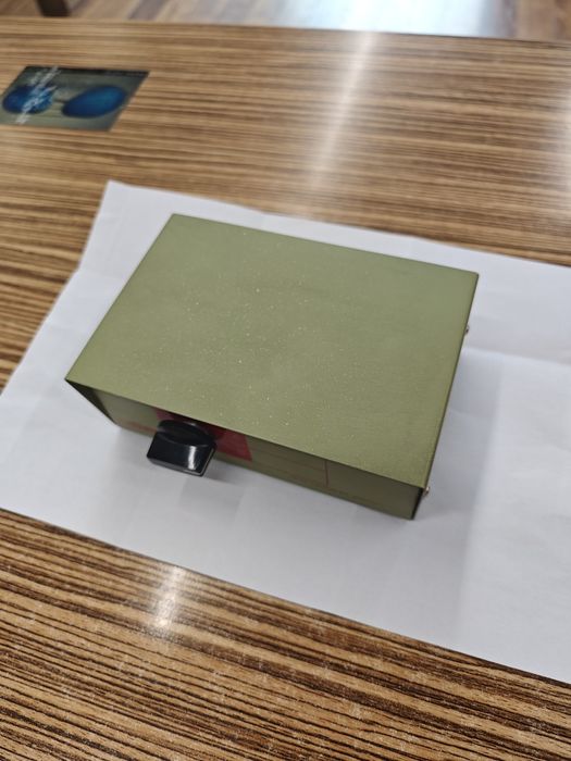 Продавам превключвател за данни  Roline data transfer switch