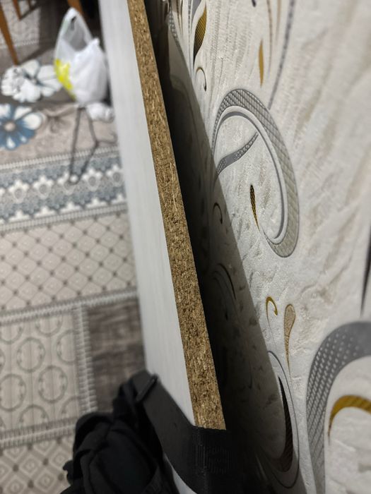 Продам лист ДСП в хорошем состоянии