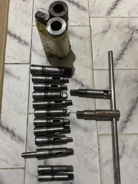 Spirale, universale, filiere, tarozi, suporti tarozi, cutite strung