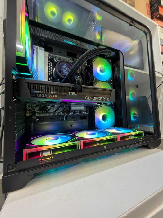 Calculator Gaming Ryzen 7 7800x3d,RTX 5070,32GB DDR5,SSD 1TB,Garantie!